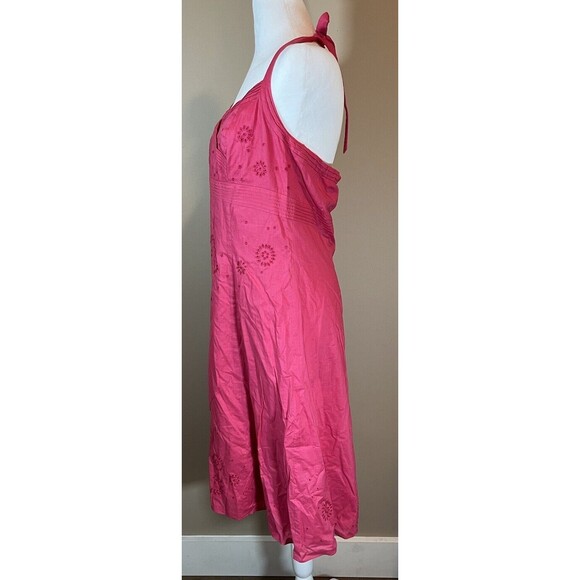 Ann Taylor Women’s Pink Halter Babydoll Dress Embroidered Eyelet 12 Event Guest - Picture 4 of 14